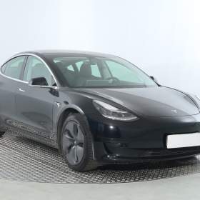 Fotka k inzerátu Tesla Model 3 Std Range Plus 49kWh / 19163678