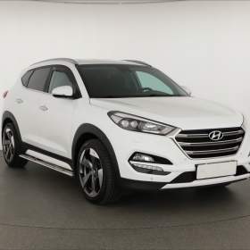 Fotka k inzerátu Hyundai Tucson 2.0 CRDi / 19165117