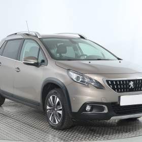 Fotka k inzerátu Peugeot 2008 1.2 PureTech / 19167071