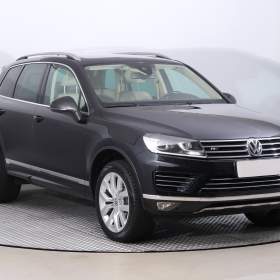 Fotka k inzerátu Volkswagen Touareg 3.0 TDI / 19167102