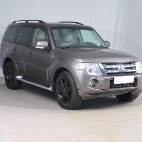 Fotka k inzerátu Mitsubishi Pajero 3.2 DI- D / 19167125