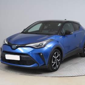 Fotka k inzerátu Toyota C- HR 2.0 Hybrid / 19167128