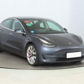 Fotka k inzerátu Tesla Model 3 Performance 73kWh / 19169576