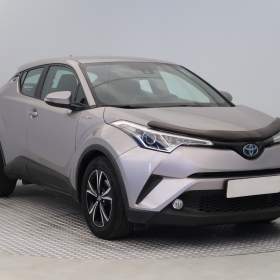 Fotka k inzerátu Toyota C- HR 1.8 Hybrid / 19171076