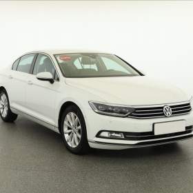 Fotka k inzerátu Volkswagen Passat 2.0 TDI / 19171096