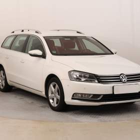 Fotka k inzerátu Volkswagen Passat 2.0 TDI / 19171225