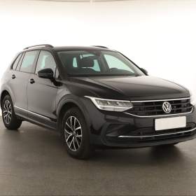 Fotka k inzerátu Volkswagen Tiguan 2.0 TDI / 19171270