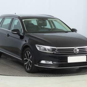 Fotka k inzerátu Volkswagen Passat 2.0 TDI / 19171616