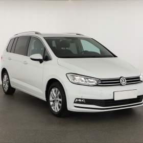 Fotka k inzerátu Volkswagen Touran 1.5 TSI / 19171711