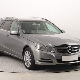 Mercedes- Benz Třídy E E 350 CDI 4MATIC / 19173218