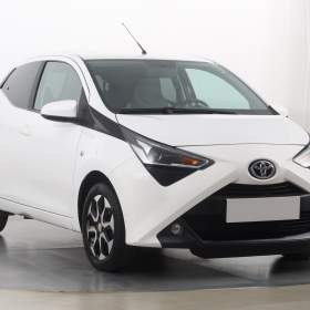 Fotka k inzerátu Toyota Aygo 1.0 VVT- i / 19174903