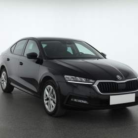 Fotka k inzerátu Škoda Octavia 1.5 TSI / 19174917