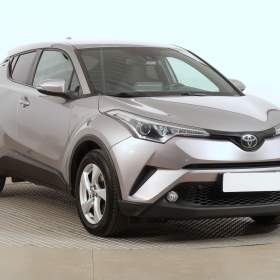 Fotka k inzerátu Toyota C- HR 1.2 Turbo / 19174976