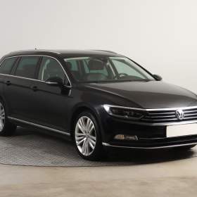 Fotka k inzerátu Volkswagen Passat 2.0 TDI / 19174990