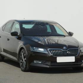 Fotka k inzerátu Škoda Superb 2.0 TDI / 19175082