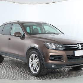 Fotka k inzerátu Volkswagen Touareg 3.0 TDI / 19175682