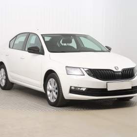 Fotka k inzerátu Škoda Octavia 1.5 TSI / 19176318