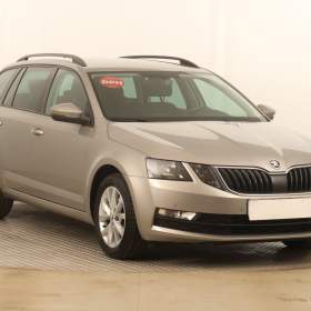 Fotka k inzerátu Škoda Octavia 1.5 TSI / 19177040