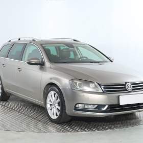 Fotka k inzerátu Volkswagen Passat 2.0 TDI / 19177064