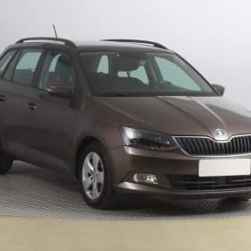 Fotka k inzerátu Škoda Fabia 1.0 TSI / 19177069