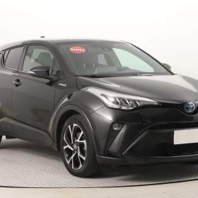 Fotka k inzerátu Toyota C- HR 1.8 Hybrid / 19179790