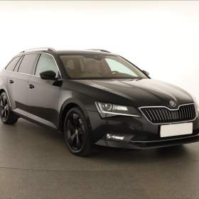 Fotka k inzerátu Škoda Superb 2.0 TSI / 19179884