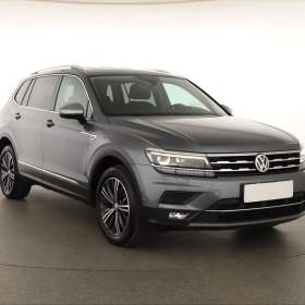 Fotka k inzerátu Volkswagen Tiguan Allspace 2.0 TSI / 19183374