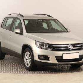 Fotka k inzerátu Volkswagen Tiguan 1.4 TSI / 19189580