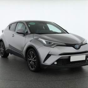 Fotka k inzerátu Toyota C- HR 1.8 Hybrid / 19189597