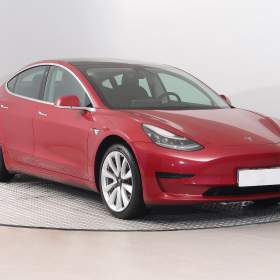 Fotka k inzerátu Tesla Model 3 Std Range Plus 49kWh / 19189983