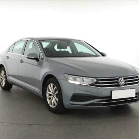 Fotka k inzerátu Volkswagen Passat 1.5 TSI / 19197023