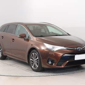 Fotka k inzerátu Toyota Avensis 1.6 D- 4D / 19200643