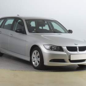 Fotka k inzerátu BMW Řada 3 320 i / 19207988