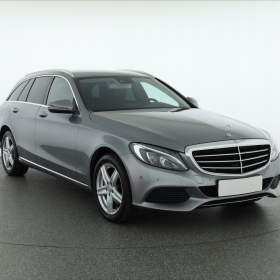 Fotka k inzerátu Mercedes- Benz Třídy C C 220d 4MATIC / 19208527