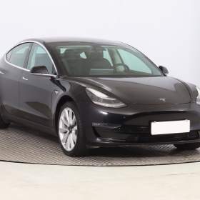 Fotka k inzerátu Tesla Model 3 Std Range Plus 49kWh / 19210646