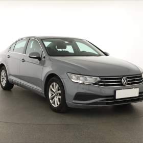 Fotka k inzerátu Volkswagen Passat 1.5 TSI / 19211545