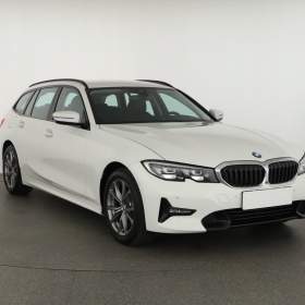 Fotka k inzerátu BMW Řada 3 320 i / 19211572