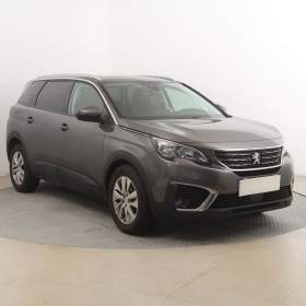 Fotka k inzerátu Peugeot 5008 PureTech 130 / 19224822