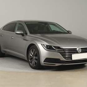 Fotka k inzerátu Volkswagen Arteon 2.0 TDI / 19226574