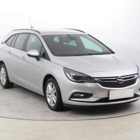 Fotka k inzerátu Opel Astra 1.6 CDTI / 19227871