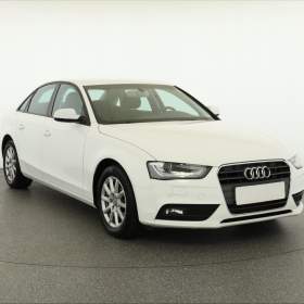 Fotka k inzerátu Audi A4 1.8 TFSI / 19228702