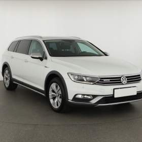 Fotka k inzerátu Volkswagen Passat 2.0 TDI / 19230064