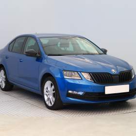 Fotka k inzerátu Škoda Octavia 1.5 TSI / 19232756