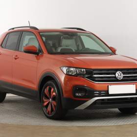 Fotka k inzerátu Volkswagen T- Cross 1.0 TSI / 19232839