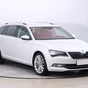 Obrázek k inzerátu: Škoda Superb 2.0 TDI