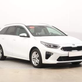 Fotka k inzerátu Kia Ceed 1.6 CRDi / 19233821