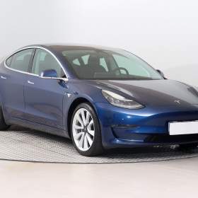 Tesla Model 3 Long Range 4WD 76kWh / 19235520