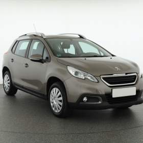 Fotka k inzerátu Peugeot 2008 1.2 PureTech / 19245771