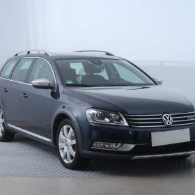 Fotka k inzerátu Volkswagen Passat 2.0 TDI / 19249685