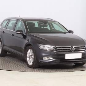 Fotka k inzerátu Volkswagen Passat 2.0 TDI / 19250418